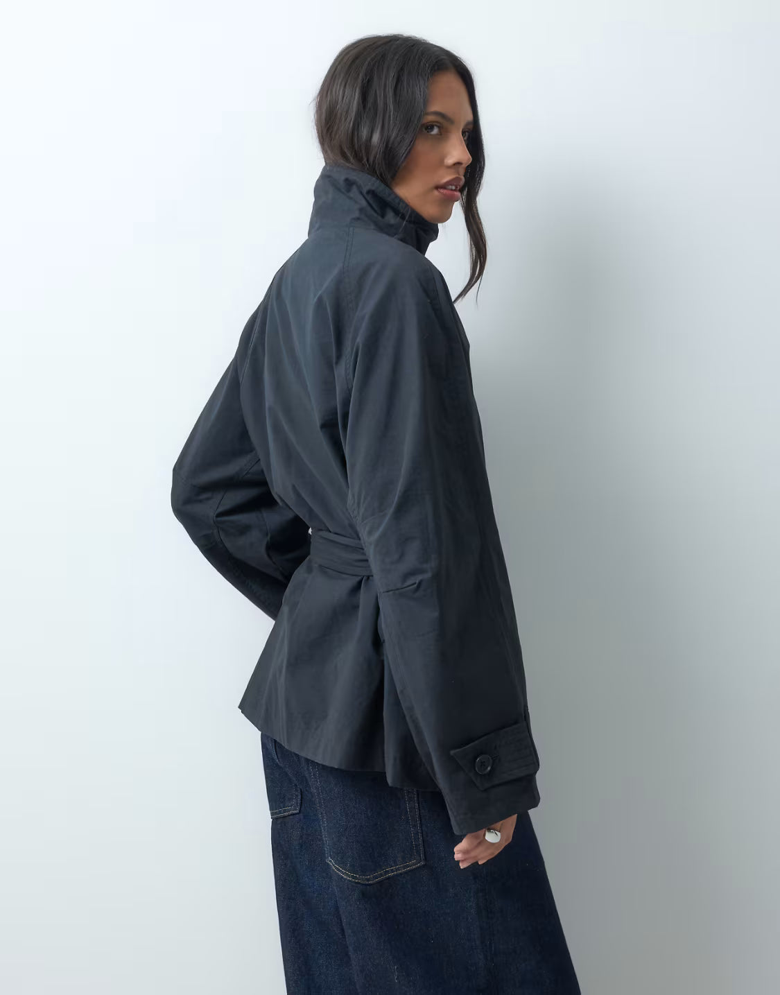 Greta Stehkragen-Jacke mit Gürtel